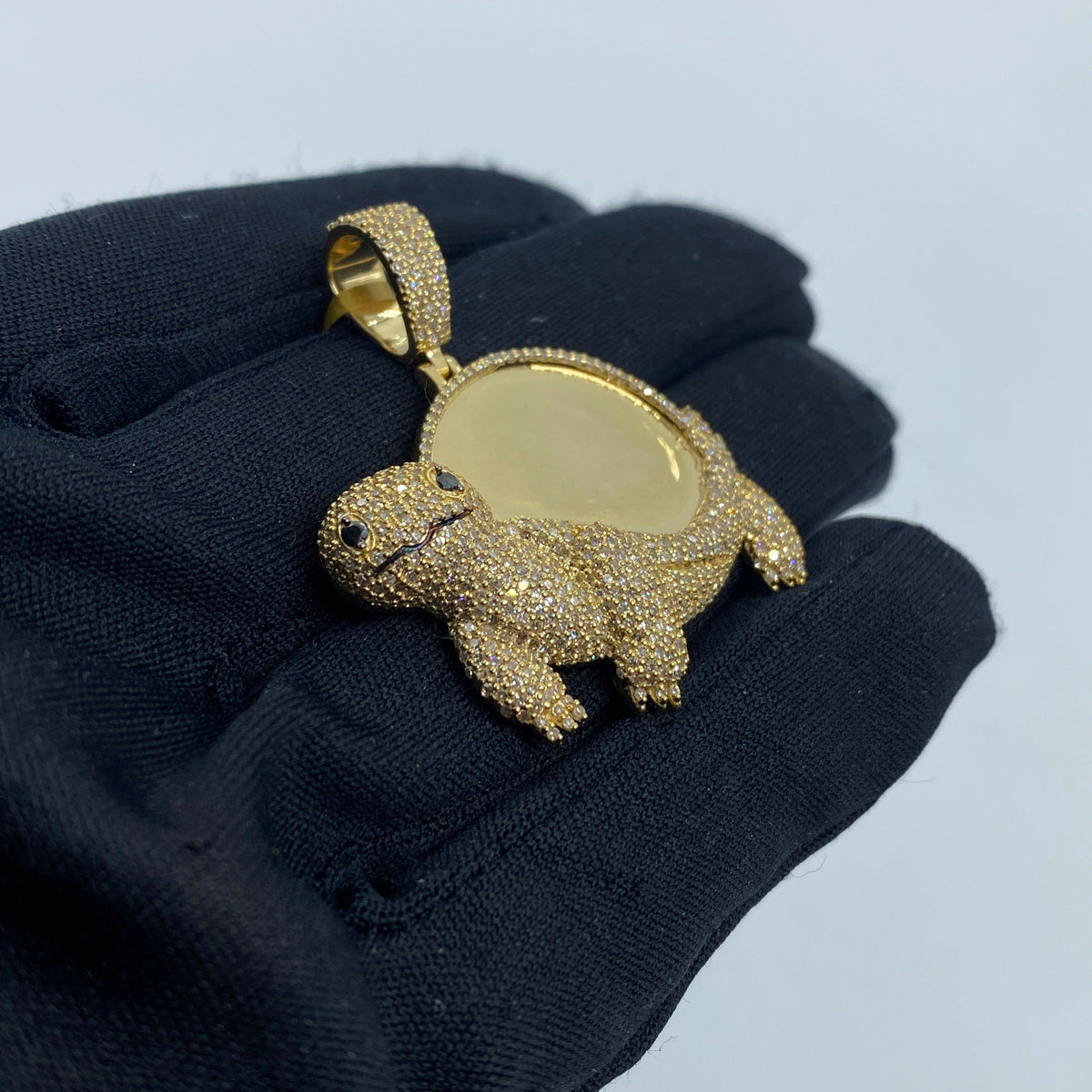 14K Gold Turtle Picture Photo Diamond Pendant - additional product view 3