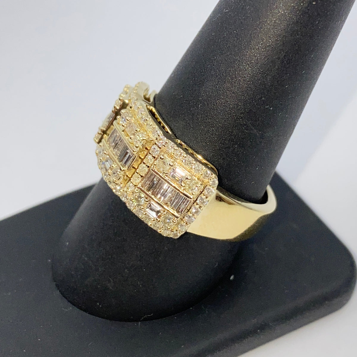 10K Gold 10.5mm Rectangle Diamond Baguette Ring - additional product view 7