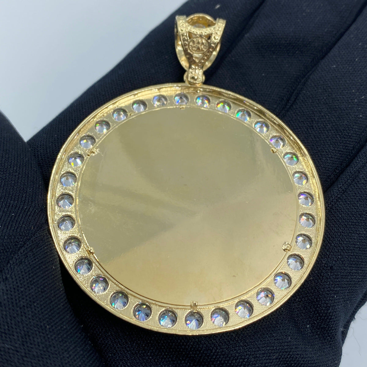 14K Gold Circle Picture Photo CZ Pendant - additional product view 4