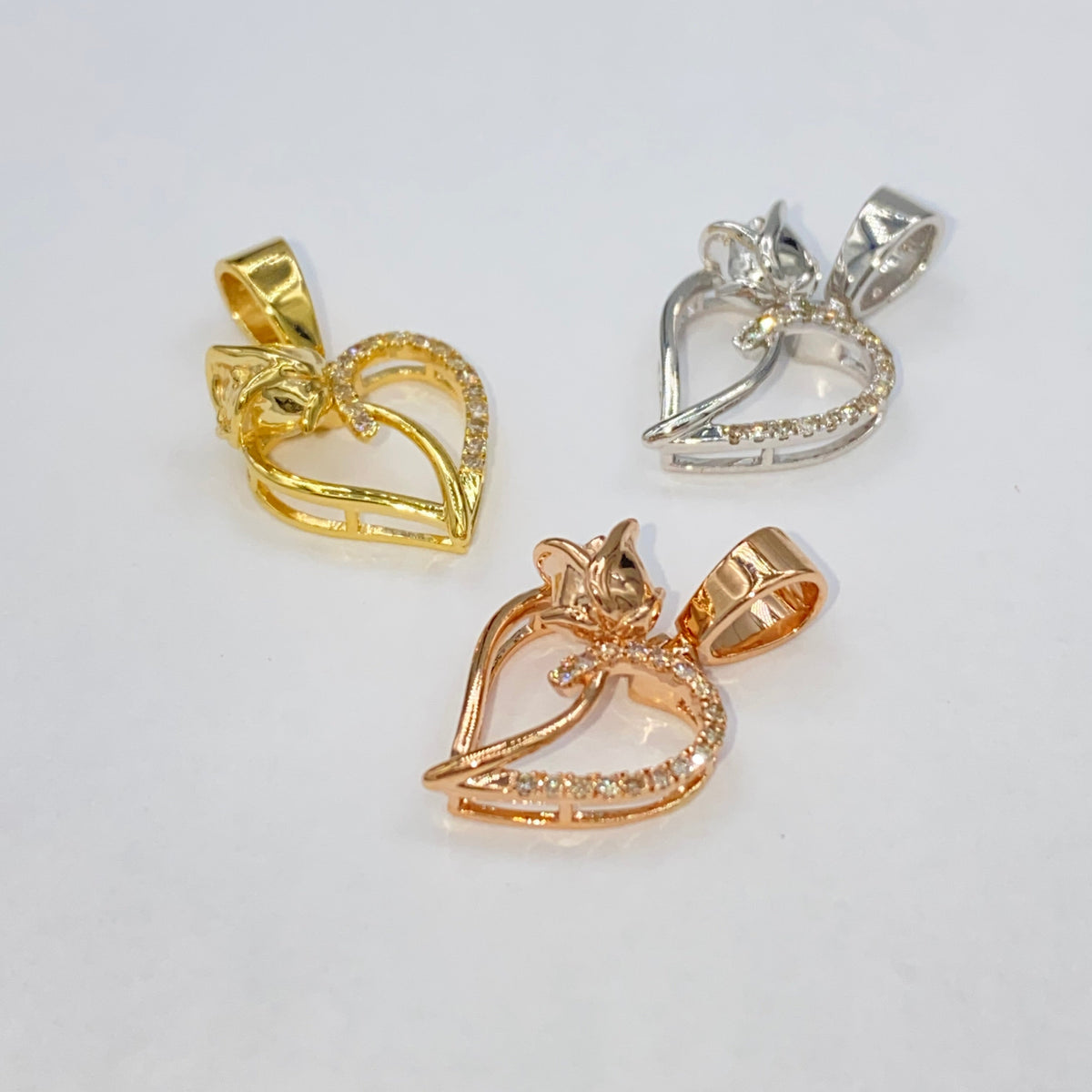 14K Gold Rose Heart Diamond Pendant - additional product view 3