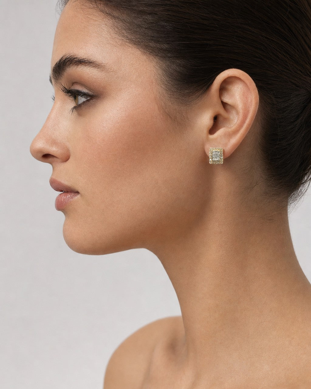 Female model wearing 10K Double Layer Rectangle Earrings