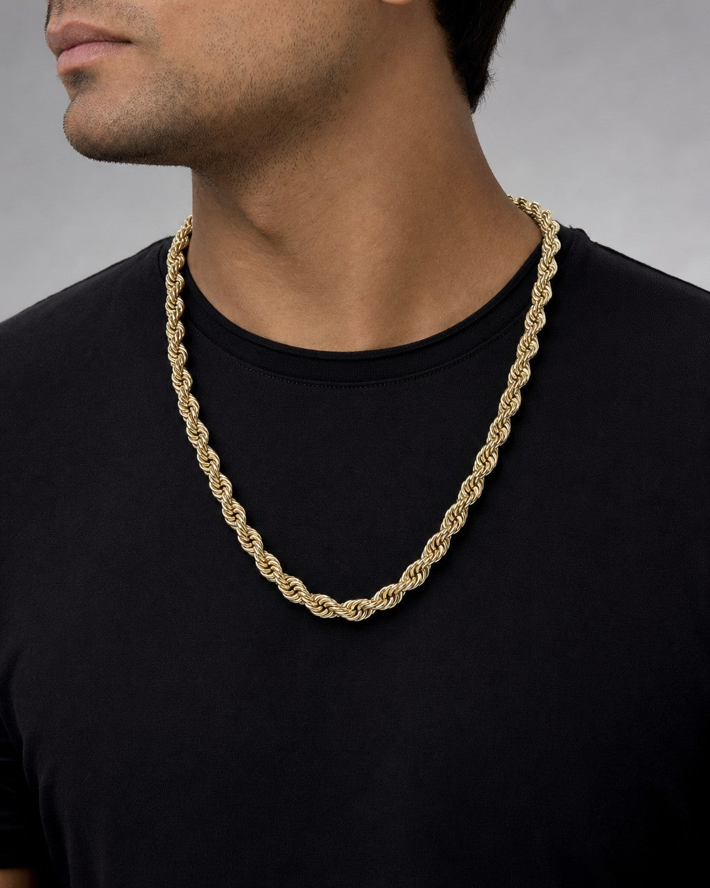 Male model wearing 10K 10MM Bold Rope Chain 23"