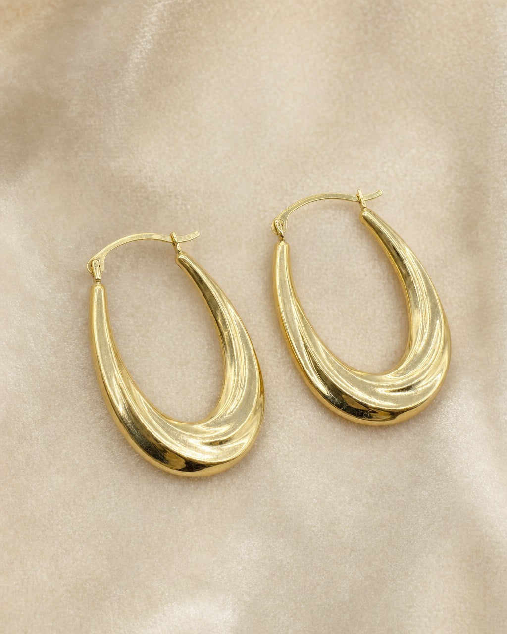 14K Ribbon Hoop Earrings styled photo