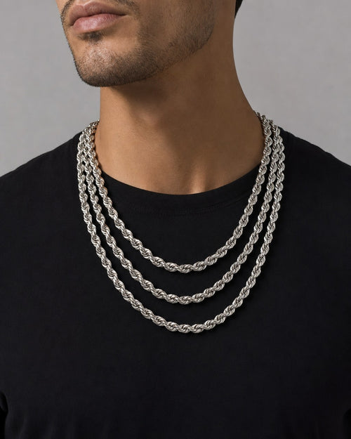 Male model wearing 10K 7.5MM Rope Chain in White Gold 20-24"