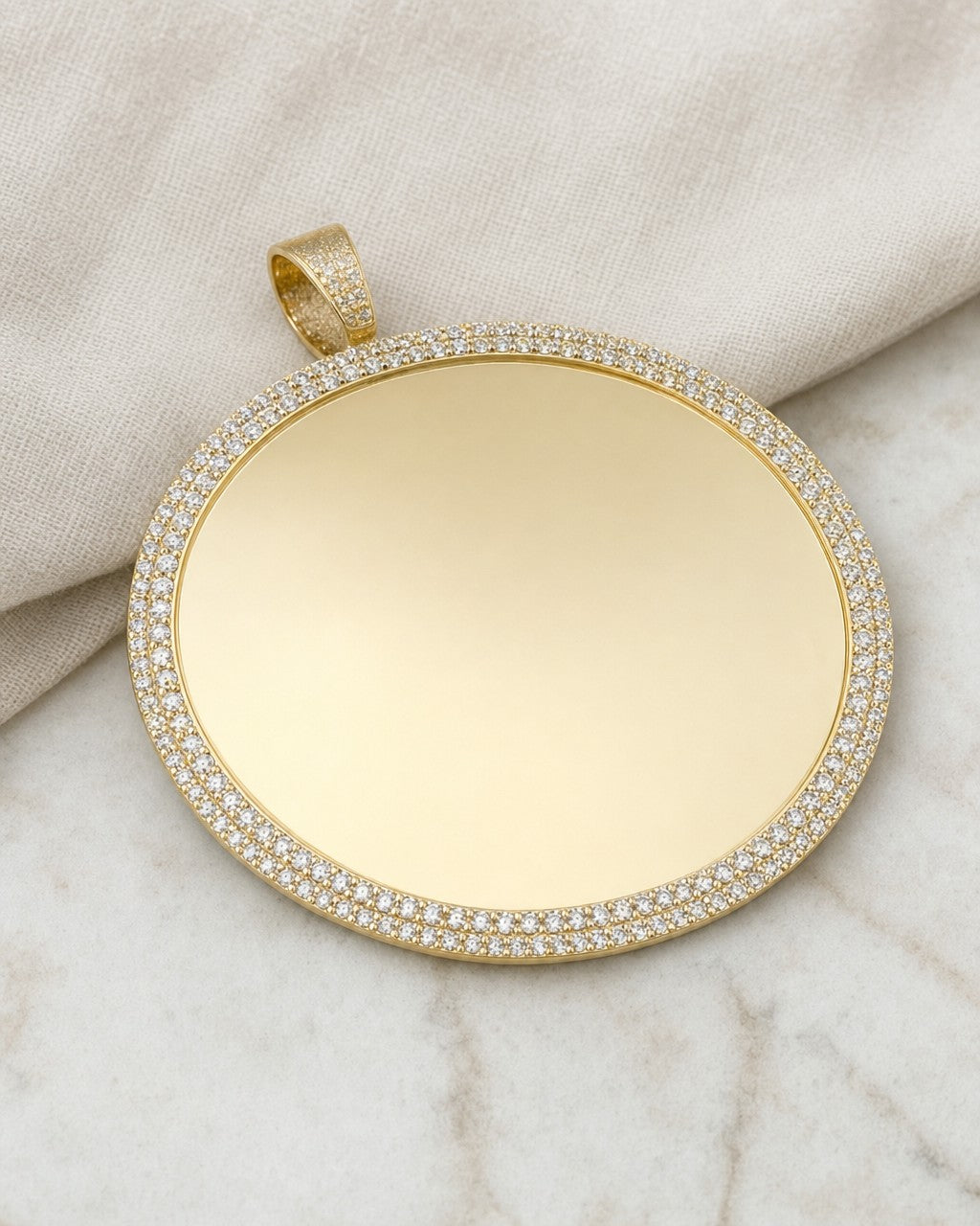 10K Jumbo Round Picture Photo Pendant styled photo