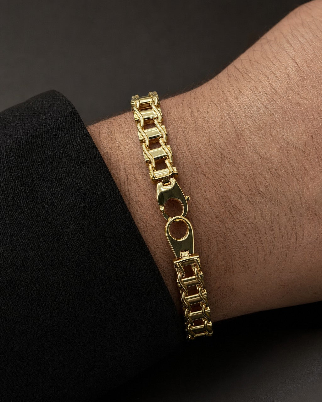 Male model wearing 14K Italian Link Bracelet 8.5"