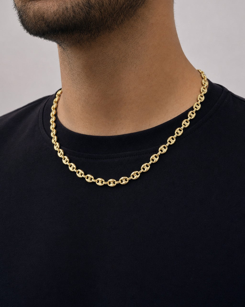 Male model wearing 14K Puffed Mariner Link Chain
